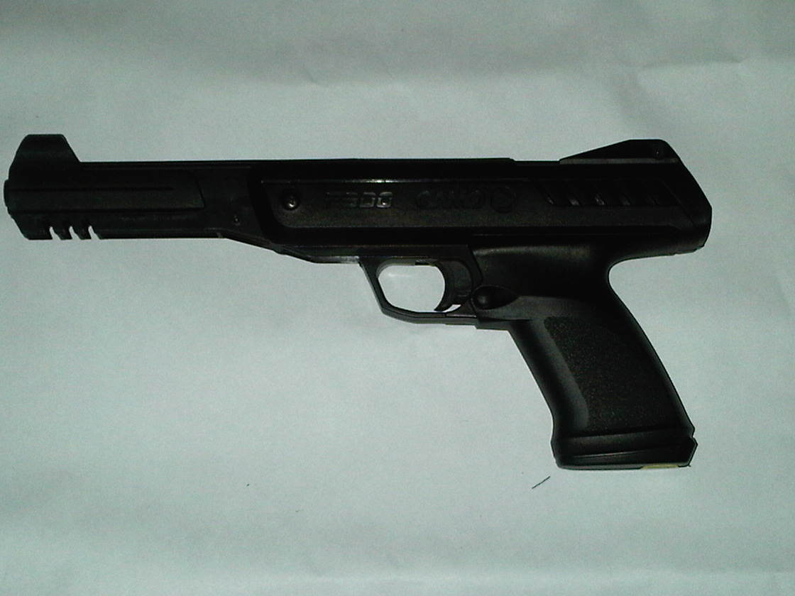 PISTOLA P900 