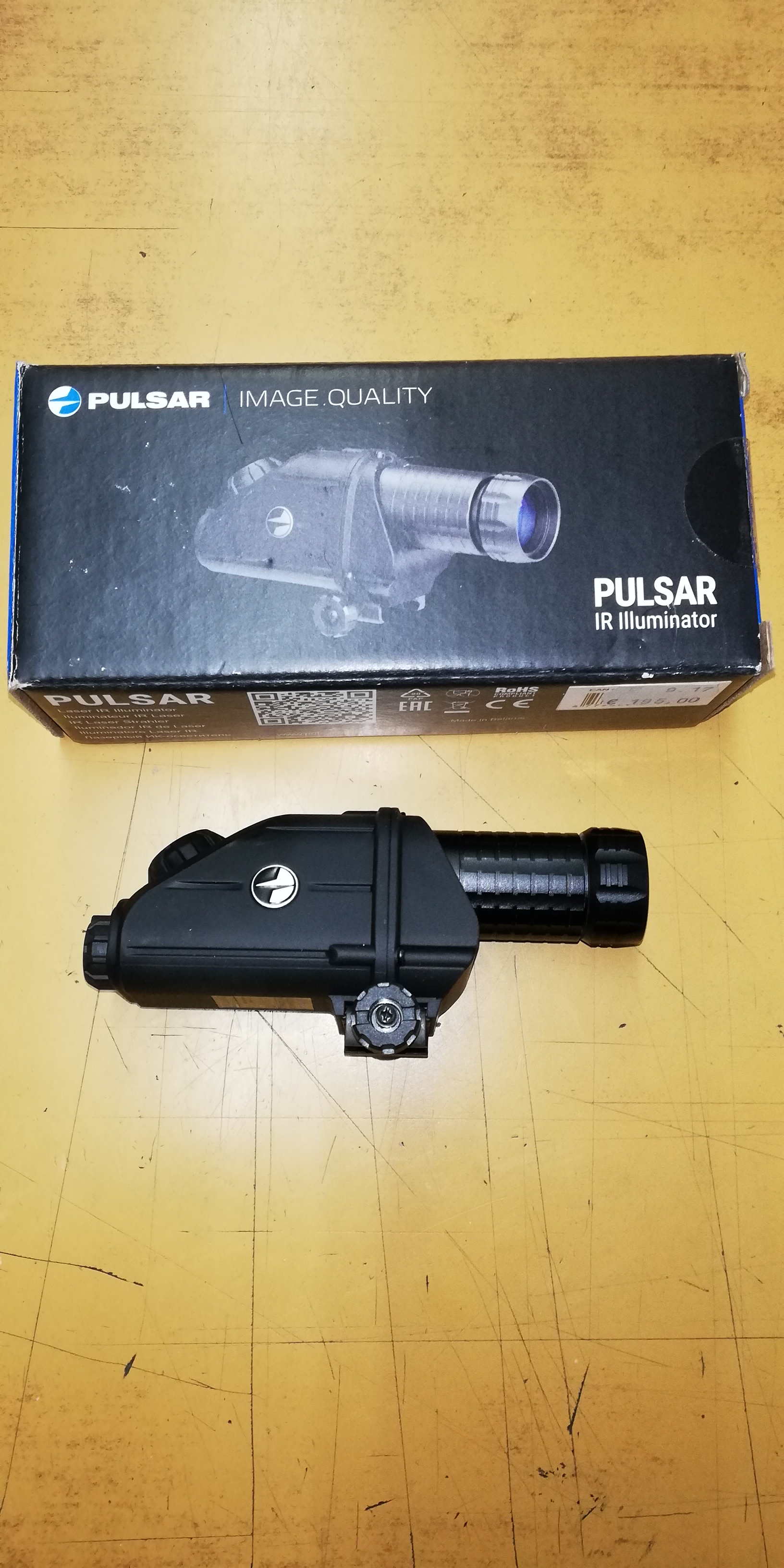 IR ILLUMINETOR PULSAR AL915